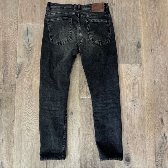 Zara men’s 30 jeans - Picture 3 of 4
